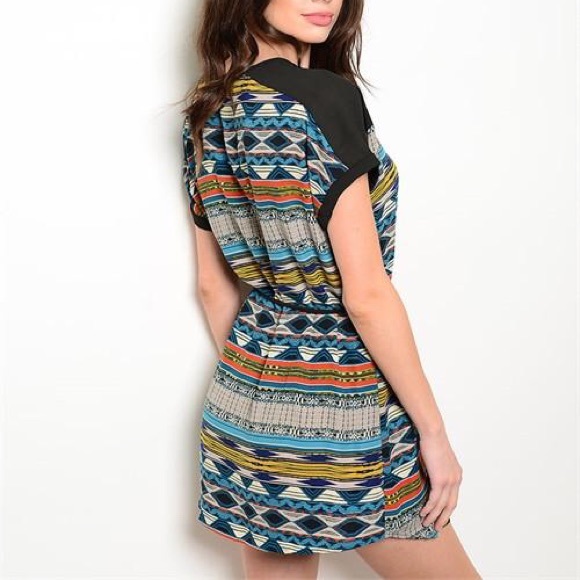 Multi Print Tunic Top! - Picture 2 of 6